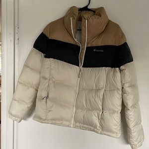 Columbia Puffer Coat - Medium
